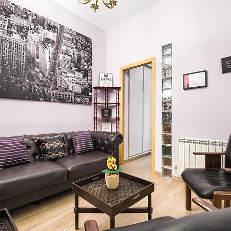 Charming Tirso De Molina I Apartment Madrid Bagian luar foto