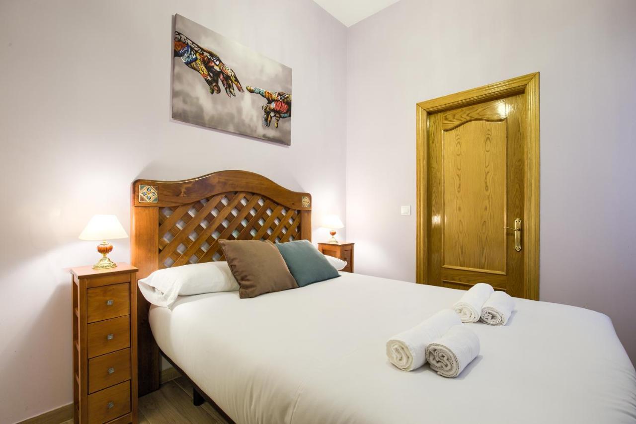 Charming Tirso De Molina I Apartment Madrid Bagian luar foto