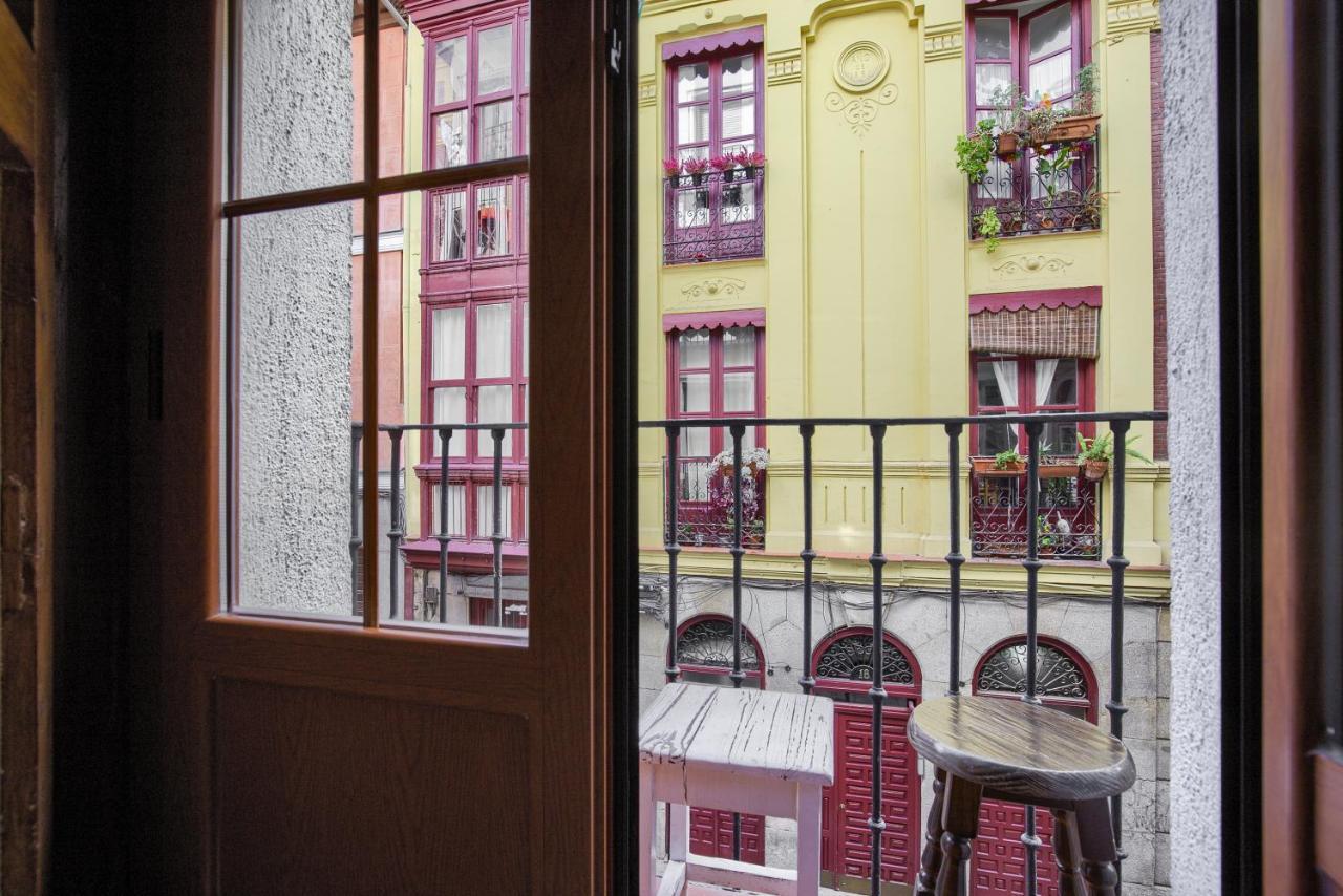 Charming Tirso De Molina I Apartment Madrid Bagian luar foto
